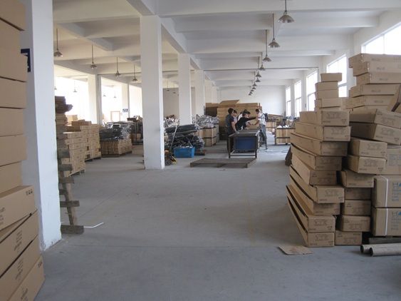 How Global Logistics Affect Delivery Times for CrossFit Hand Grip Manufacturers